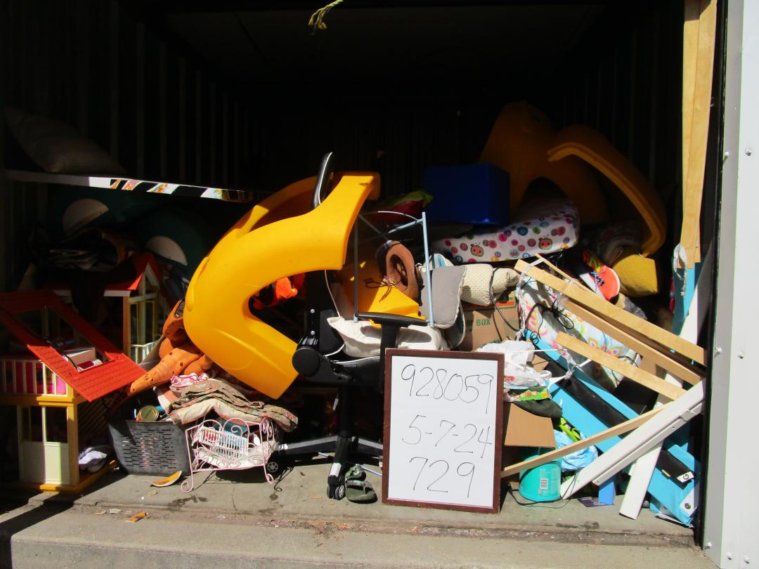 Storage Unit Auction in Columbus , OH at UHaul Moving & Storage at